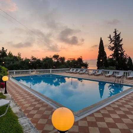 Niki Sunrise Apartamento *